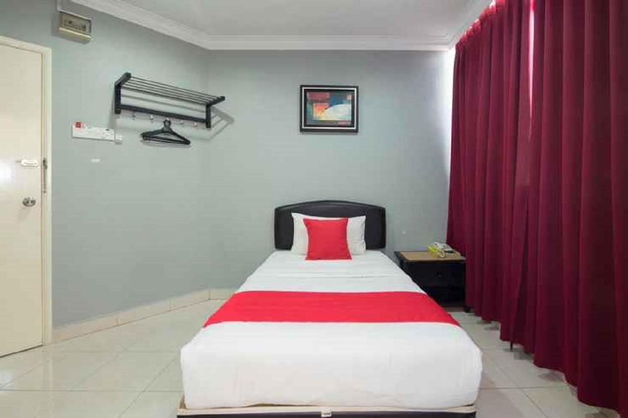 Puteri Ampang Hotel Esterno foto