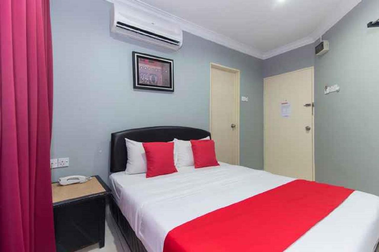 Puteri Ampang Hotel Esterno foto