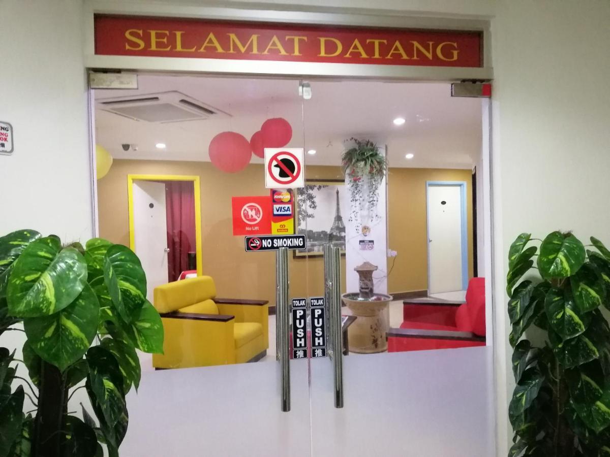 Puteri Ampang Hotel Esterno foto