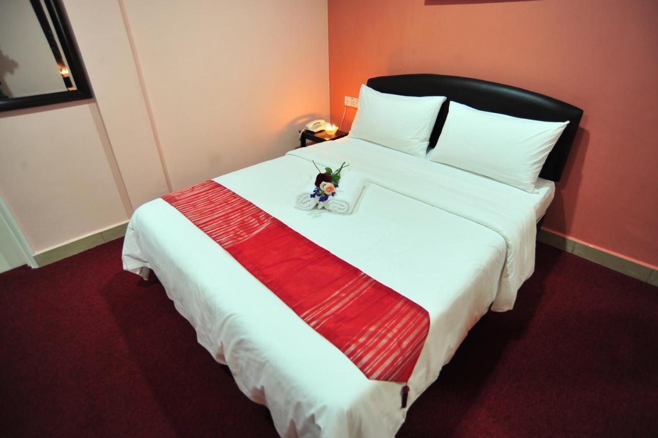 Puteri Ampang Hotel Esterno foto